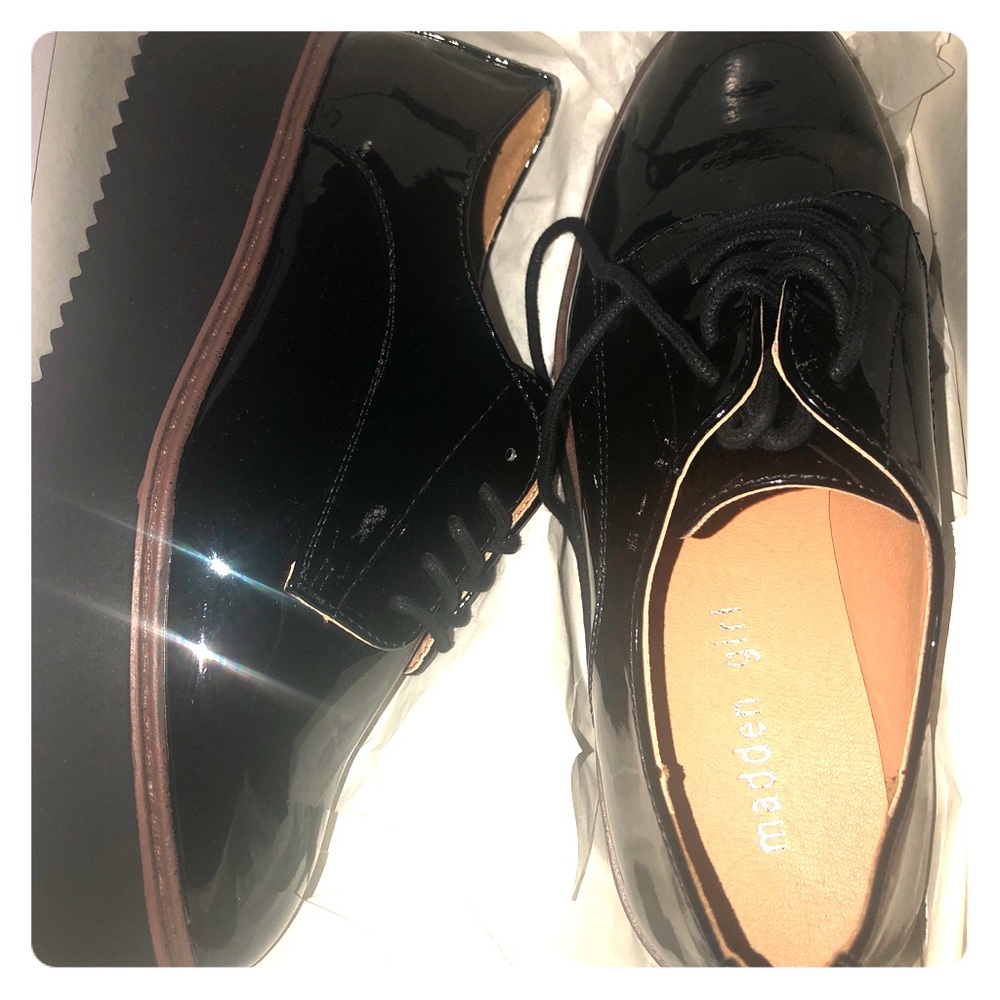 Madden Girl Size 7 Platform shoes.